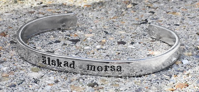 Armband älskad morsa - Littlebit Design